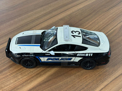 1/18 Diecast Maisto Ford Mustang GT Police - Full Opening