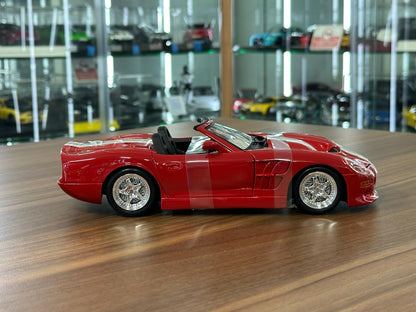 1/18 Diecast Maisto Shelby Series One in Red