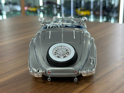 1/18 Diecast Maisto Mercedes Benz 500 K type Special Roadster in Silver