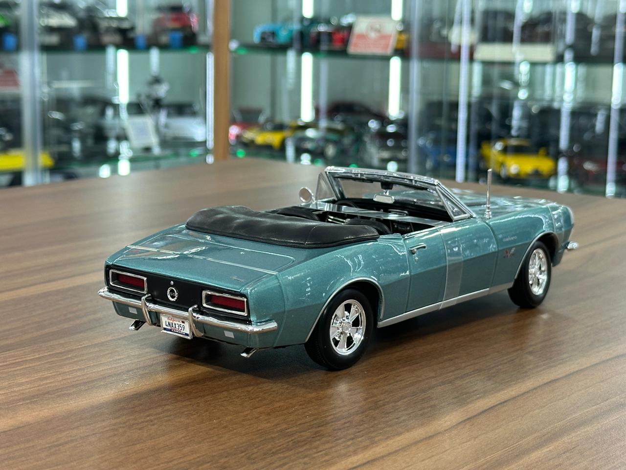 1/18 Diecast Maisto Chevrolet Camaro SS 395 1967 in Blue
