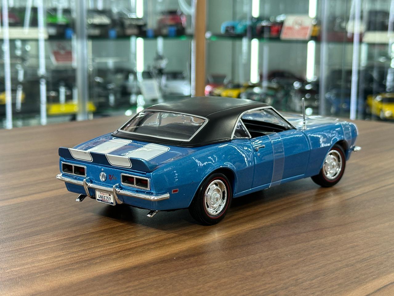 1/18 Diecast Maisto Chevrolet Camaro Z/28 1968 in Blue