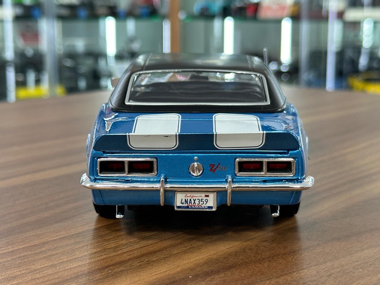 1/18 Diecast Maisto Chevrolet Camaro Z/28 1968 in Blue