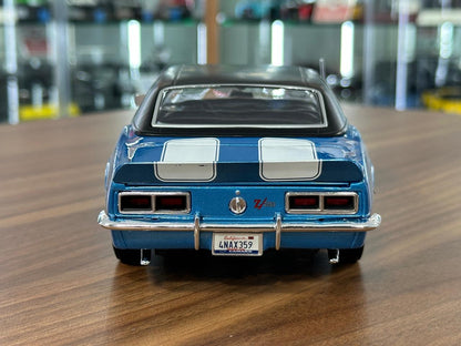1/18 Diecast Maisto Chevrolet Camaro Z/28 1968 in Blue