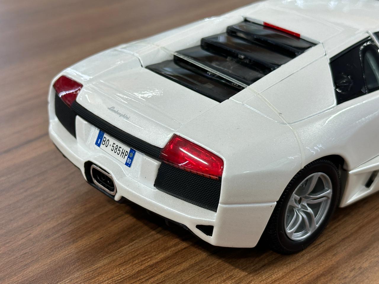 1/18 Diecast Maisto Lamborghini Murcielago  LP640 2007 in White