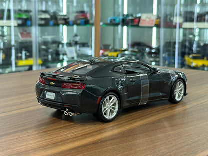 1/18 Diecast Maisto Chevrolet Camaro Fifty anniversary 2017 Grey