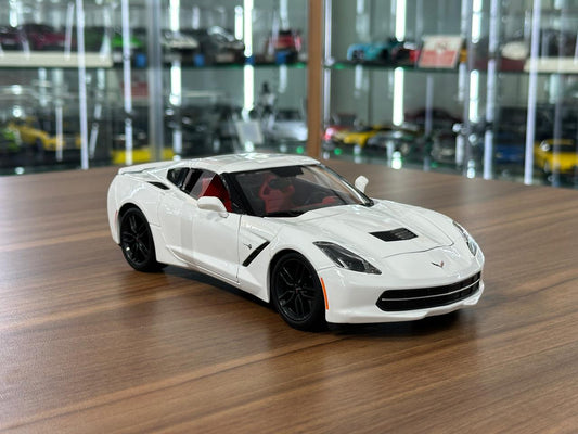 1/18 Diecast Maisto Chevrolet Corvette Stingray Z51 2014 in White