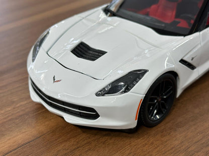 1/18 Diecast Maisto Chevrolet Corvette Stingray Z51 2014 in White
