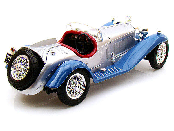1/18 Diecast Alfa Romeo 8C 2300 Spider Turing Blue and Silver Bburago Scale Model Car