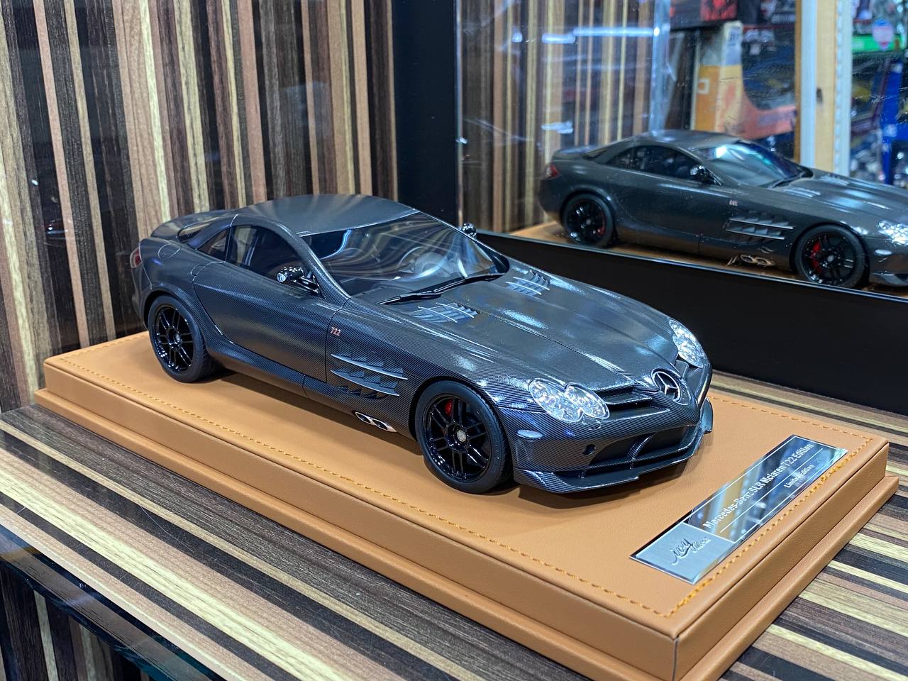 1/18 IVY Models Resin Model - Mercedes-Benz SLR McLaren 722 in Striking Full Carbon|Sold in Dturman.com Dubai UAE.