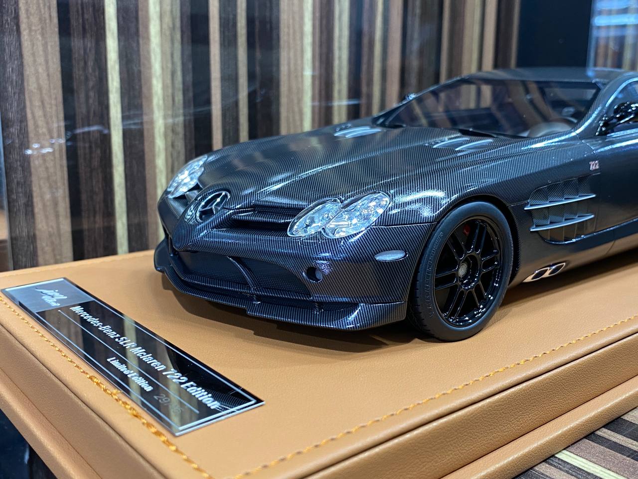 1/18 IVY Models Resin Model - Mercedes-Benz SLR McLaren 722 in Striking Full Carbon|Sold in Dturman.com Dubai UAE.