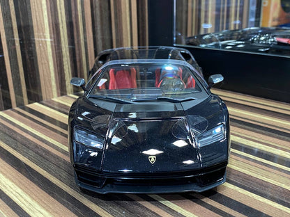 1/18 Maisto Metal Diecast - Lamborghini Countach LPI 800-4 in Sleek Black|Sold in Dturman.com Dubai UAE.
