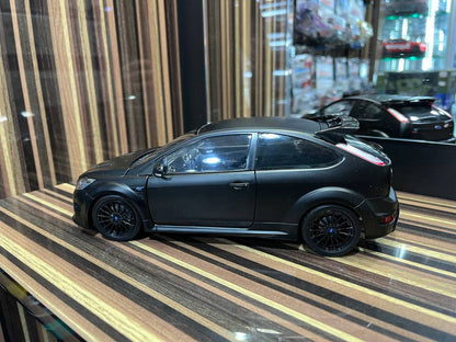 Minichamps Ford Focus RS500 - 1/18 Diecast Model, All Opening - Matt Black