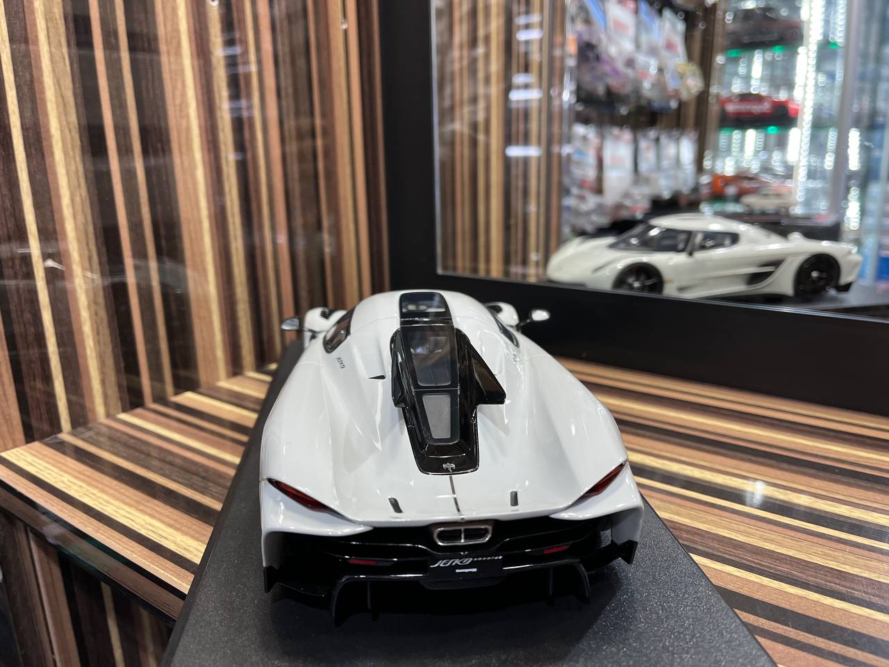 GT Spirit Koenigsegg Jesko Absolut - 1/18 Resin Model, Not Opening - Grey