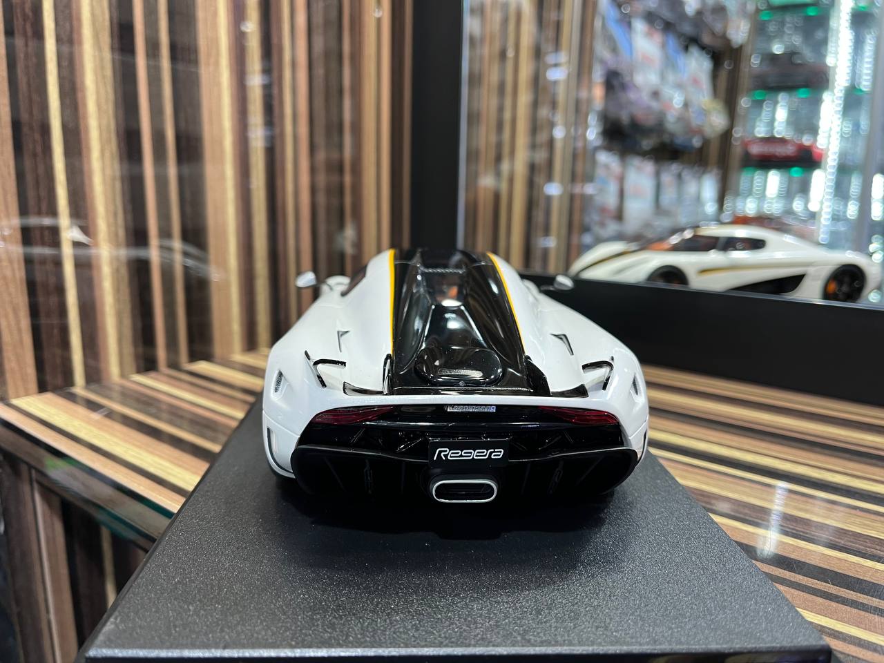 GT Spirit Koenigsegg Jesko Absolut - 1/18 Resin Model, Not Opening - Grey