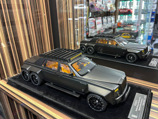 Xerox Rolls Royce Phantom 6x6 - 1/18 Resin Model, Working Lights Matt Black