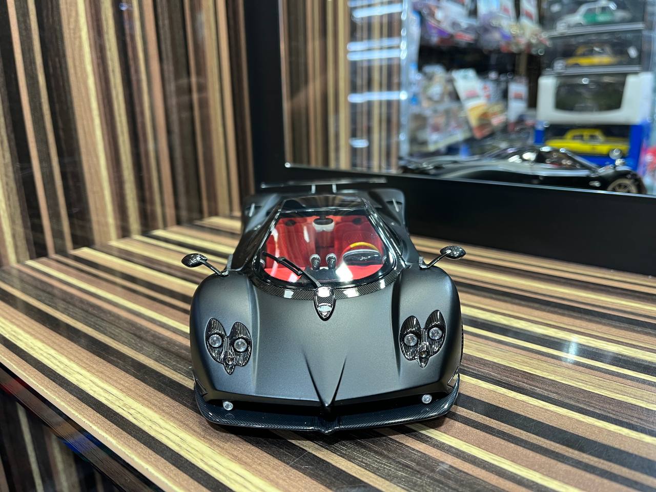 Almost Real Pagani Zonda F - 1/18 Diecast Model, All Opening - Black Matt