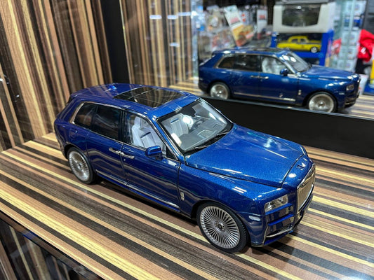 Kyosho Rolls Royce Cullinan - 1/18 Diecast Model, All Opening - Blue