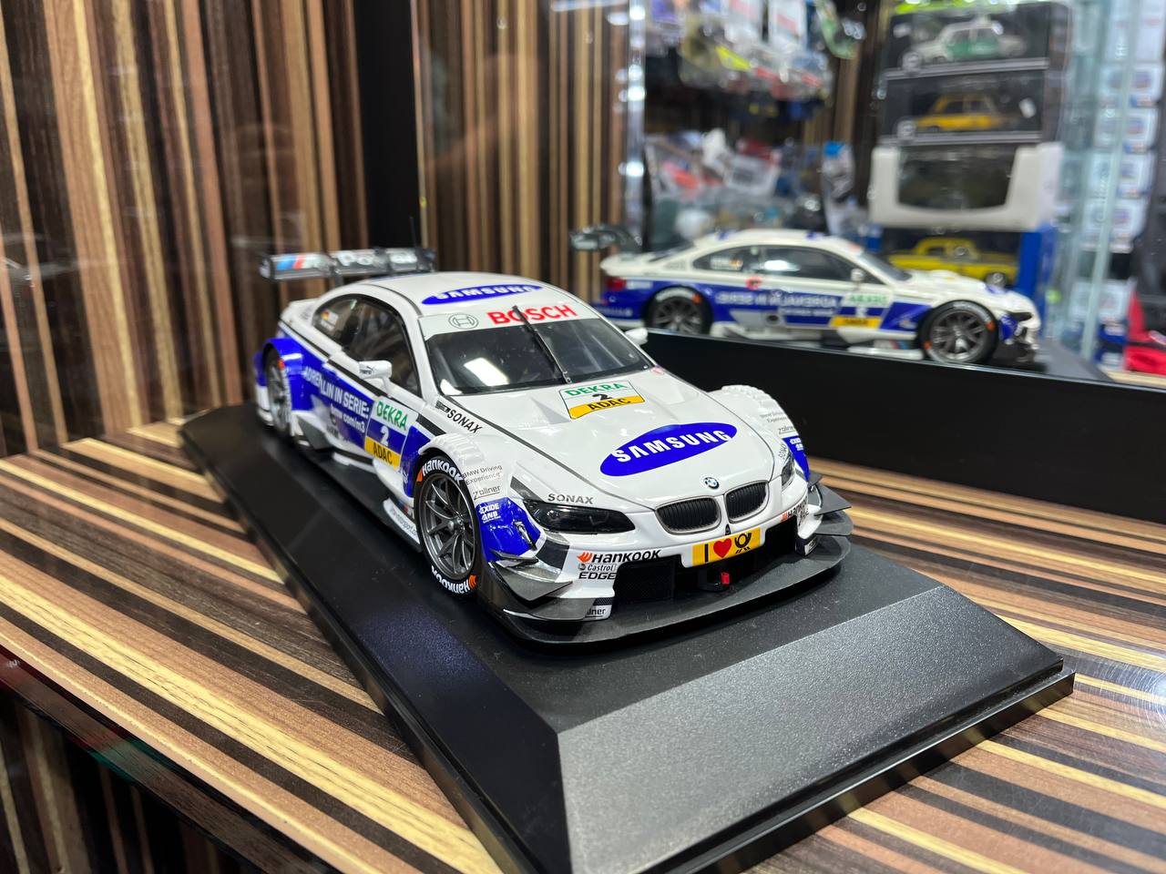 Minichamps BMW M3 DTM - 1/18 Diecast Model, Partially Opening - White Blue