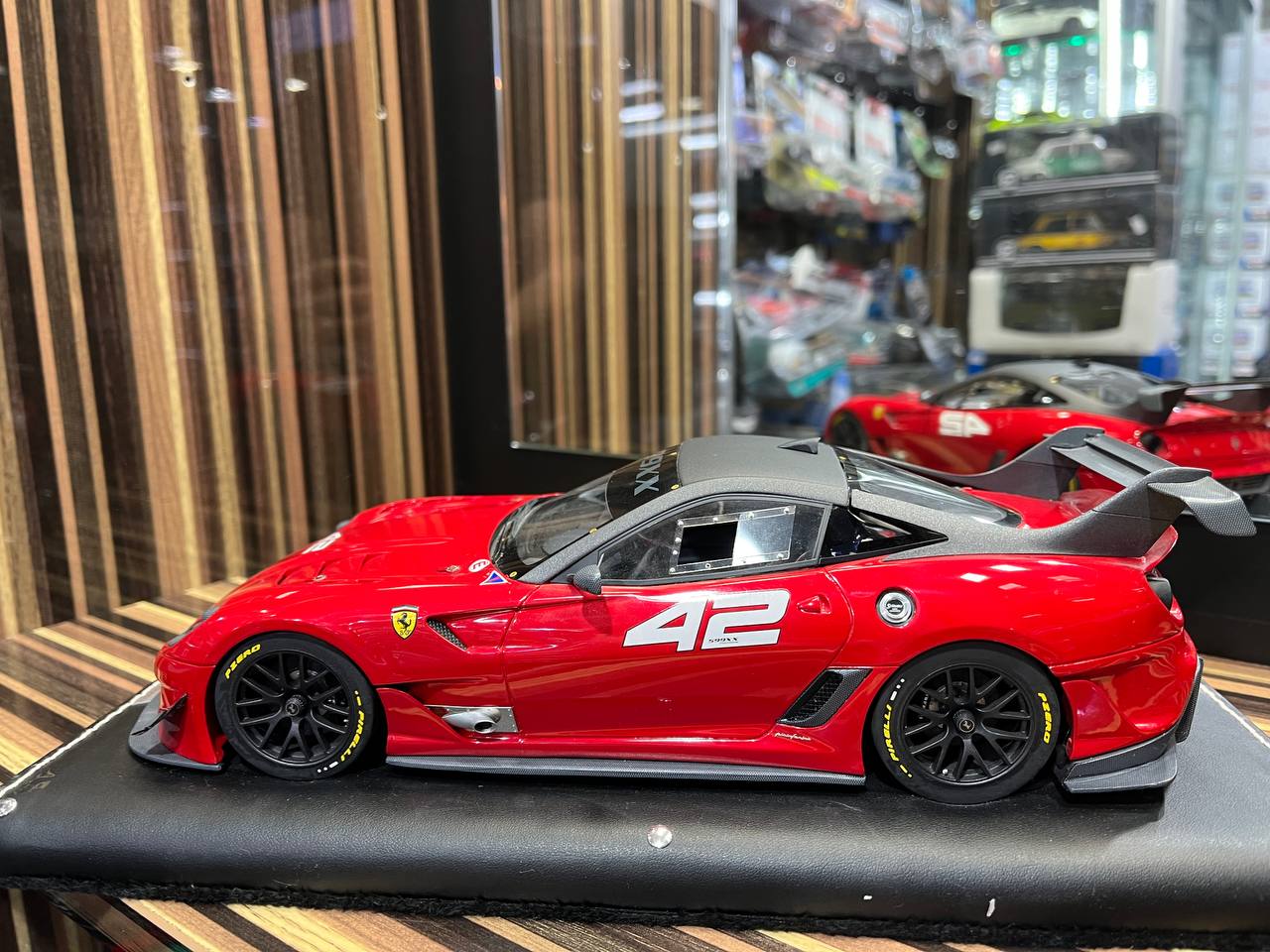 1/18 Mattel Hot Wheels Elite Ferrari 599XX #3 Rare 1/18 Mattel Hot Wheels Elite Ferrari 599XX #3 Rare