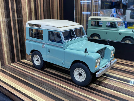 Cult Scale Model Land Rover 88 Series III (1978) - 1/18 Resin, Green