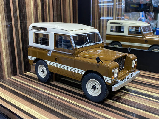 1/18 Resin, Cult Scale Model Land Rover 88 Series III (1978) - Country Russet Brown