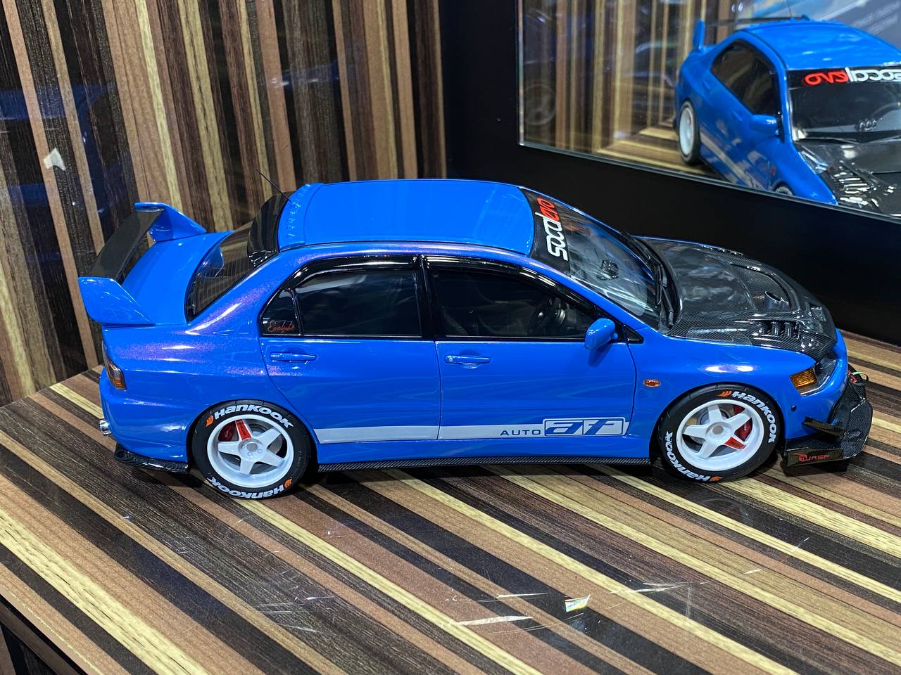Super A 1/18 Mitsubishi Lancer Evolution IX Diecast Model (Blue)