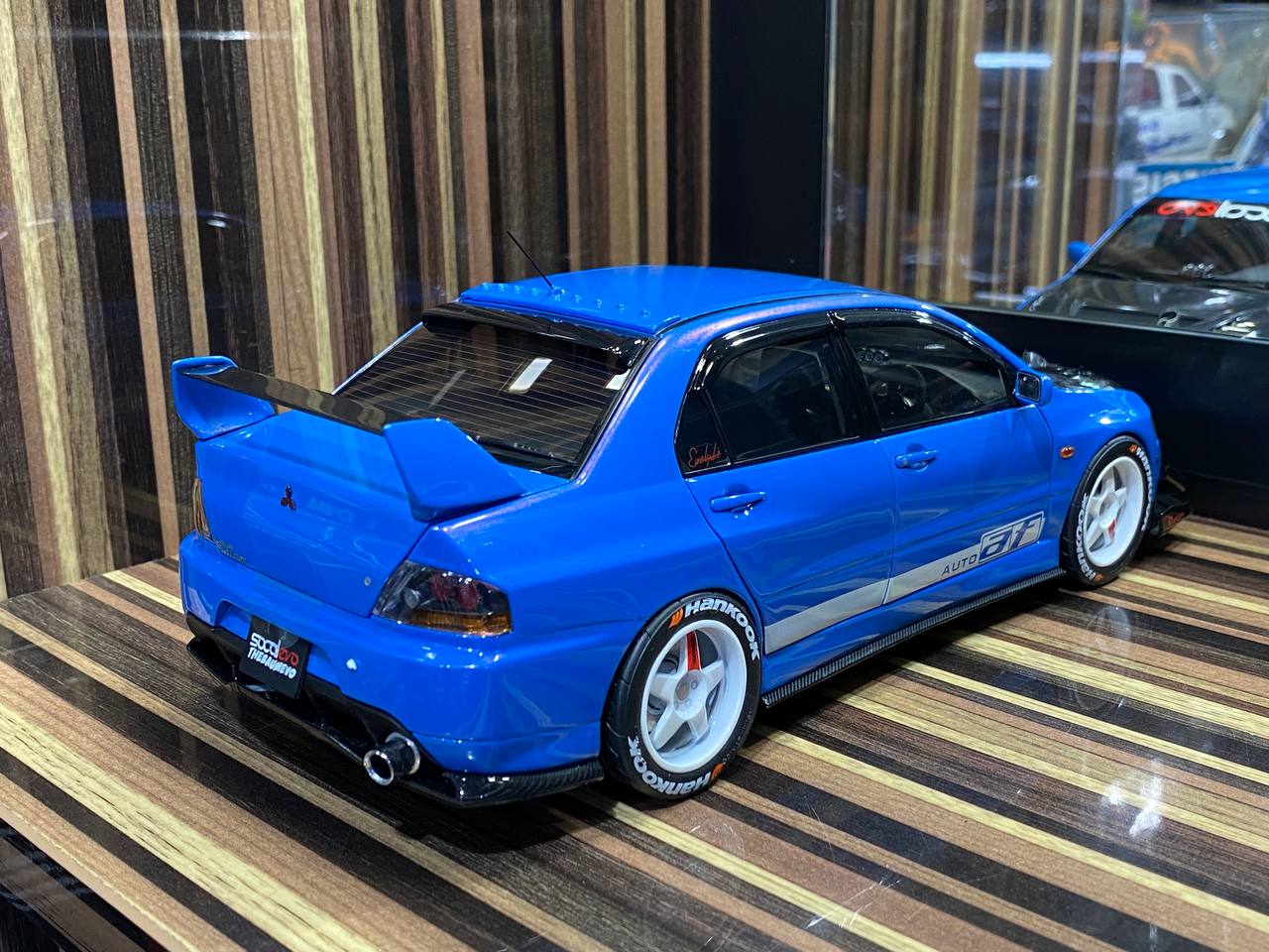 Super A 1/18 Mitsubishi Lancer Evolution IX Diecast Model (Blue)
