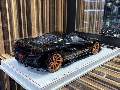 Davis & Giovanni Ferrari F8 Tributo Novitec - 1/18 Resin Model Nero Daytona