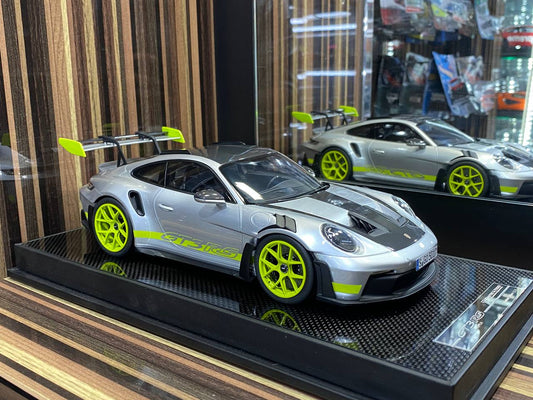 Timothy & Pierre Porsche 911 GT3 RS (992.1) - 1/18 Resin Model - Silver Metallic