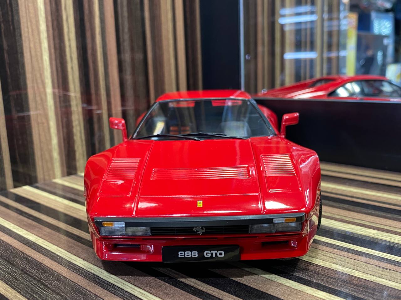 KK Scale Ferrari 288 GTO 1984 [1/18 | Red | Resin]