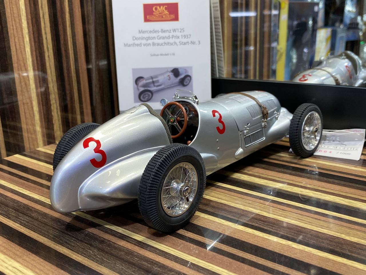 CMC Mercedes benz W125 Donington Grand prix 1937 [1/18 Diecast Silver]