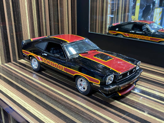 Greenlight Ford Mustang Cobra 2 1978 [Silver 1/18 Diecast]
