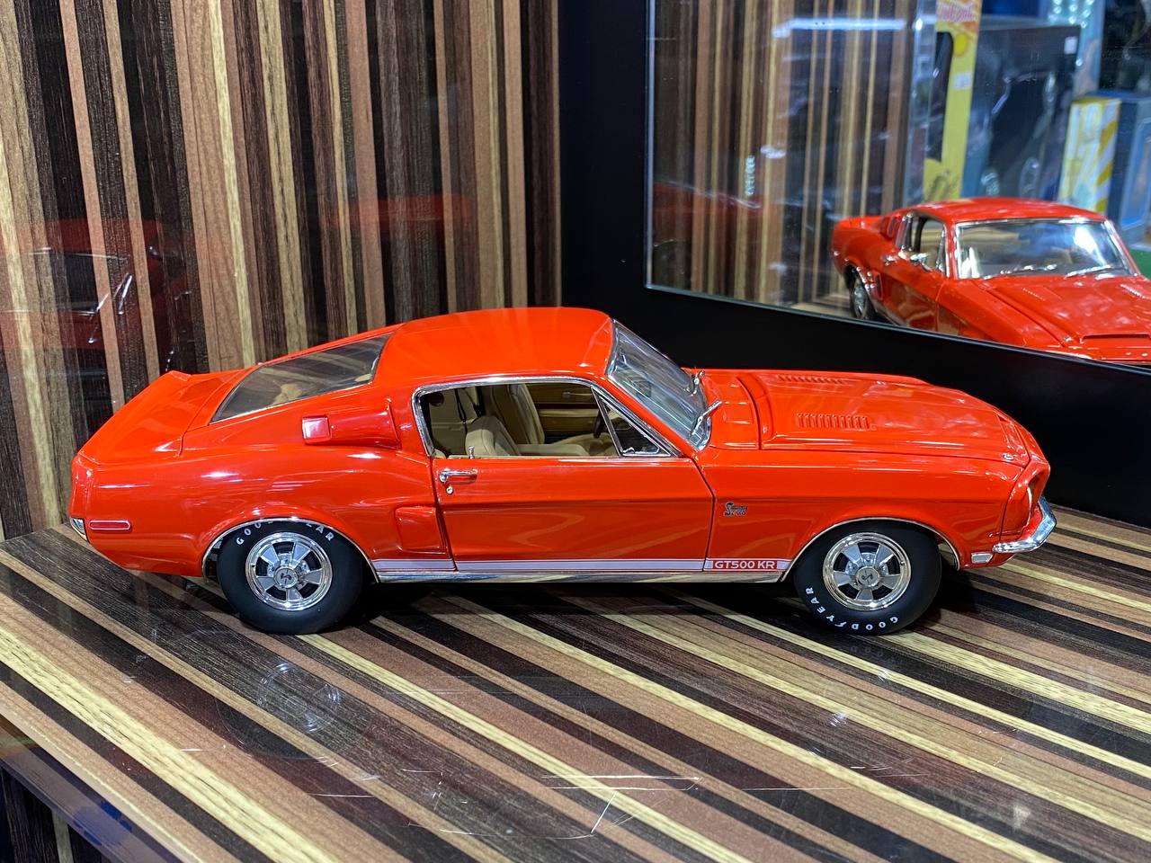 ACME Ford Shelby GT500 KR 1968 - 1/18 Diecast, Orange - Paint Rashes P ...