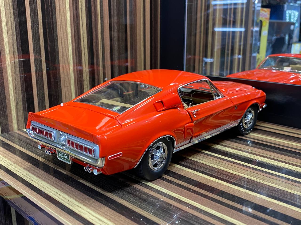 ACME Ford Shelby GT500 KR 1968 - 1/18 Diecast, Orange - Paint Rashes P ...