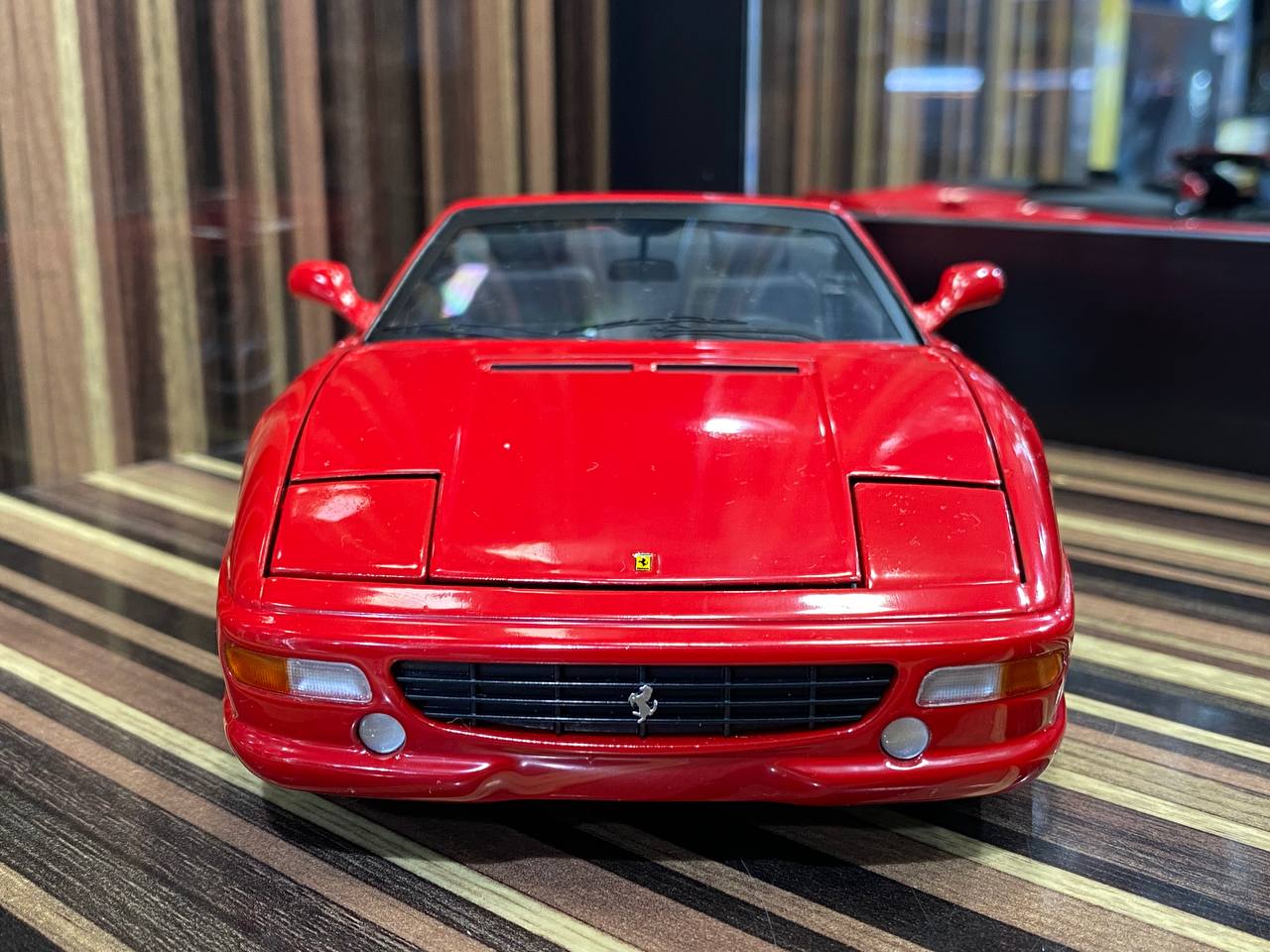 Hot Wheels Elite Ferrari F355 Spider 1 18 Diecast Red dturman