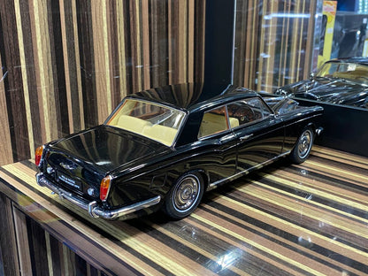 Paragon Models Rolls Royce Silver Shadow MPW 2-Door Coupe - 1/18 Diecast, Black - Paint Rashes Present