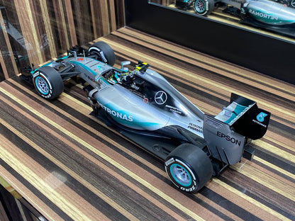 Mercedes Benz AMG  Petronas F1 F1 W06 HYBRID #6 N. Rosberg 2015 by Minichamps [1/18 Diecast Silver]