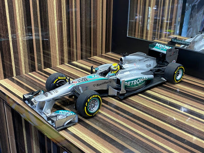 Mercedes Benz AMG  Petronas F1 F1 W04 #6 N. Rosberg 2013 by Minichamps [1/18 Diecast Silver]