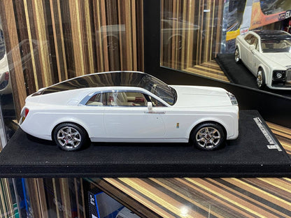 AutoBarn Models Rolls-Royce SWEPTAIL - 1/18 Resin Model, Pearl White|Sold in Dturman.com Dubai UAE.