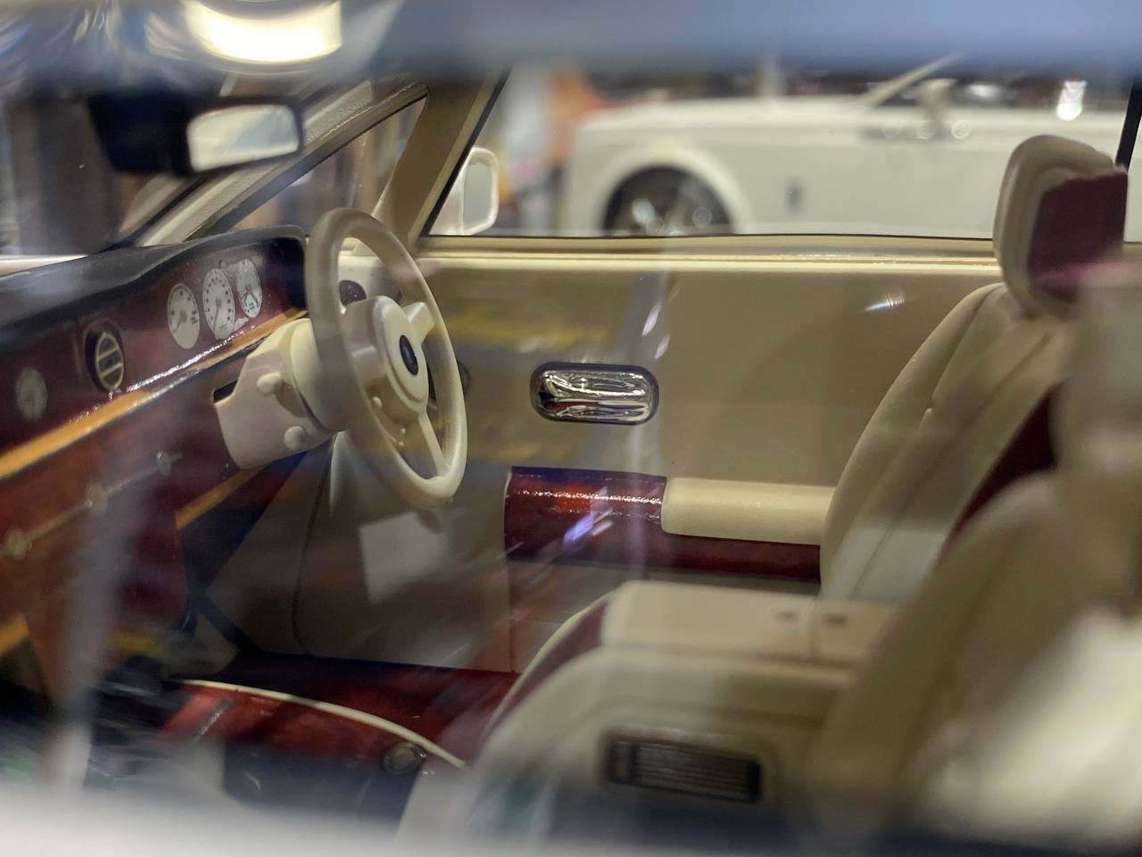 AutoBarn Models Rolls-Royce SWEPTAIL - 1/18 Resin Model, Pearl White|Sold in Dturman.com Dubai UAE.