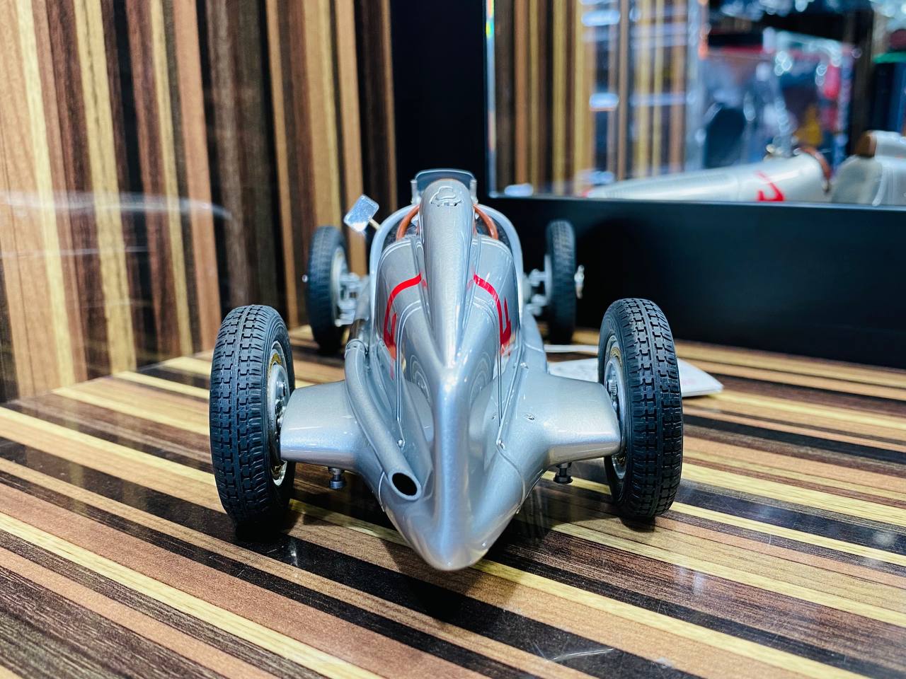 CMC Mercedes-Benz W25, 1935 Luigi Fagioli, Start No. #4 Sieger GP Monaco [1/18 Diecast]