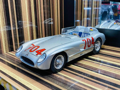 CMC MERCEDES-BENZ 300 SLR Mille Miglia, 1955 Hans Herrmann Start No. #704