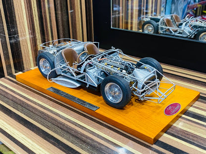 CMC MASERATI 300 S, 1956 Rolling Chassis [1/18 Diecast Silver]