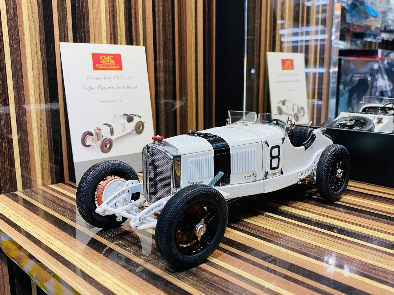 CMC Mercedes-Benz SSKL 1931 Großer Preis von Deutschland [1/18 Diecast White]