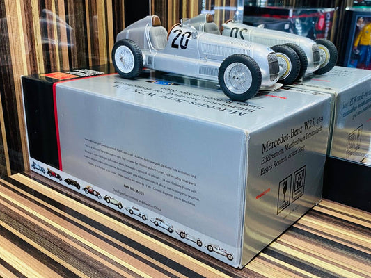 CMC Mercedes-Benz W23, 1934 Eitelrennen, Mantred von Brauchitsch Eistes Rennen, erster Sieg [1/18 Diecast]