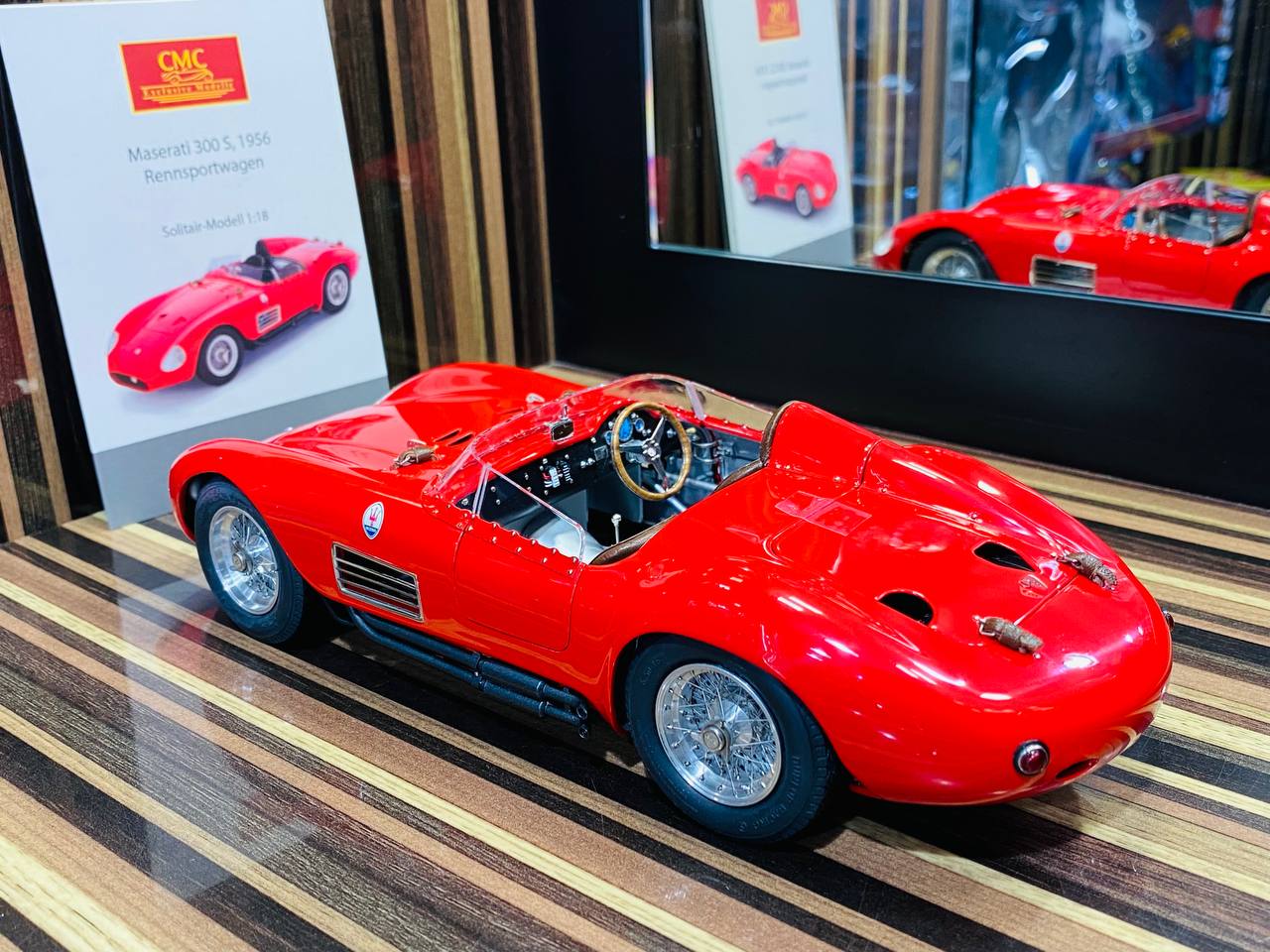 CMC Maserati 300 S 1956 Rennsportwagen [1/18 Diecast Red]