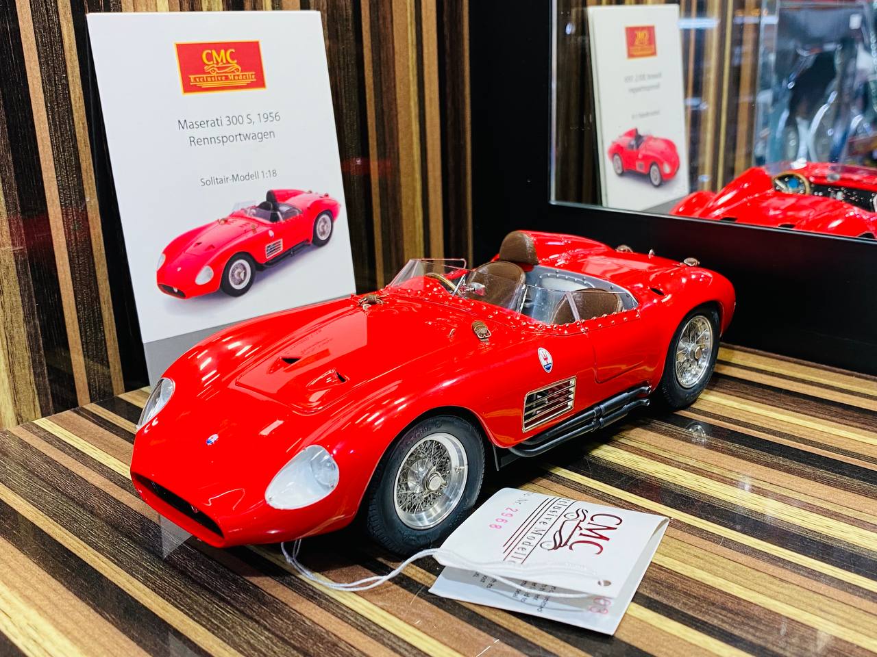 CMC Maserati 300 S 1956 Rennsportwagen [1/18 Diecast Red]