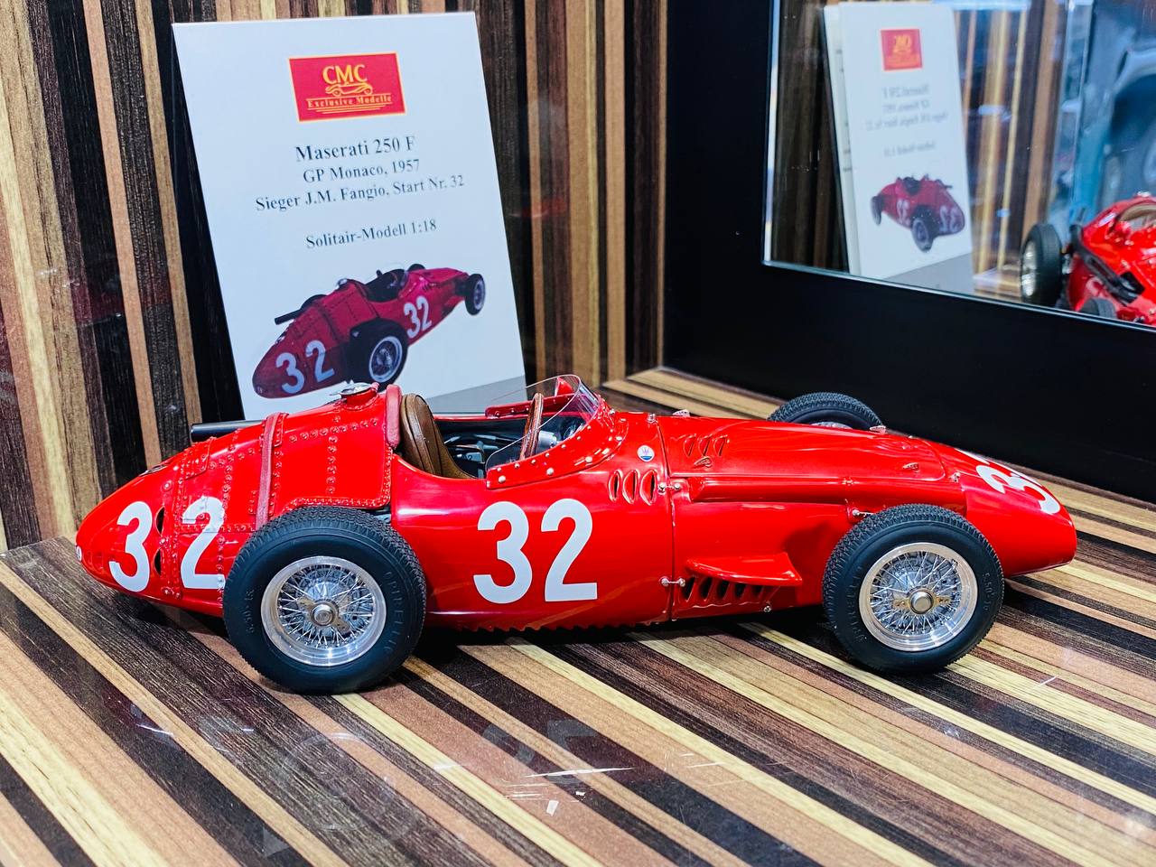 CMC Maserati 250 F GP Monaco, 1957 Sieger J.M Fangio, Start Nr. 32 [1/18 Red Diecast]