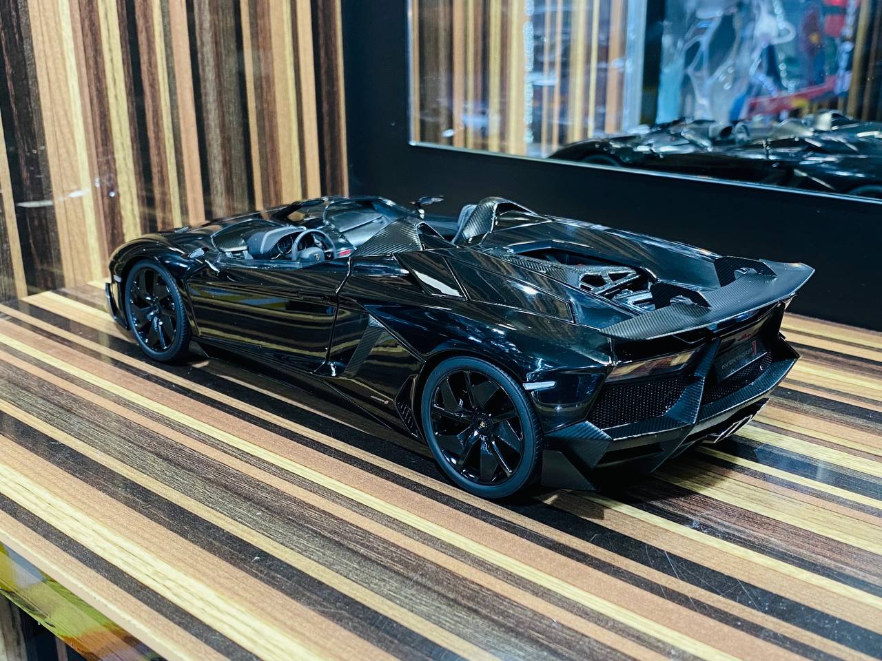 AutoArt Signature Lamborghini Aventador J - [1/18 Diecast Black] with Paint Rashes