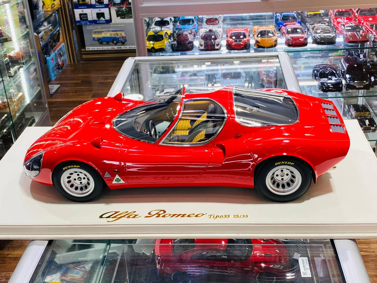 1/8 Resin DMH Alfa Romeo Tipo 33/2 Stradale Model Car - Mark Red (Limited Edition)